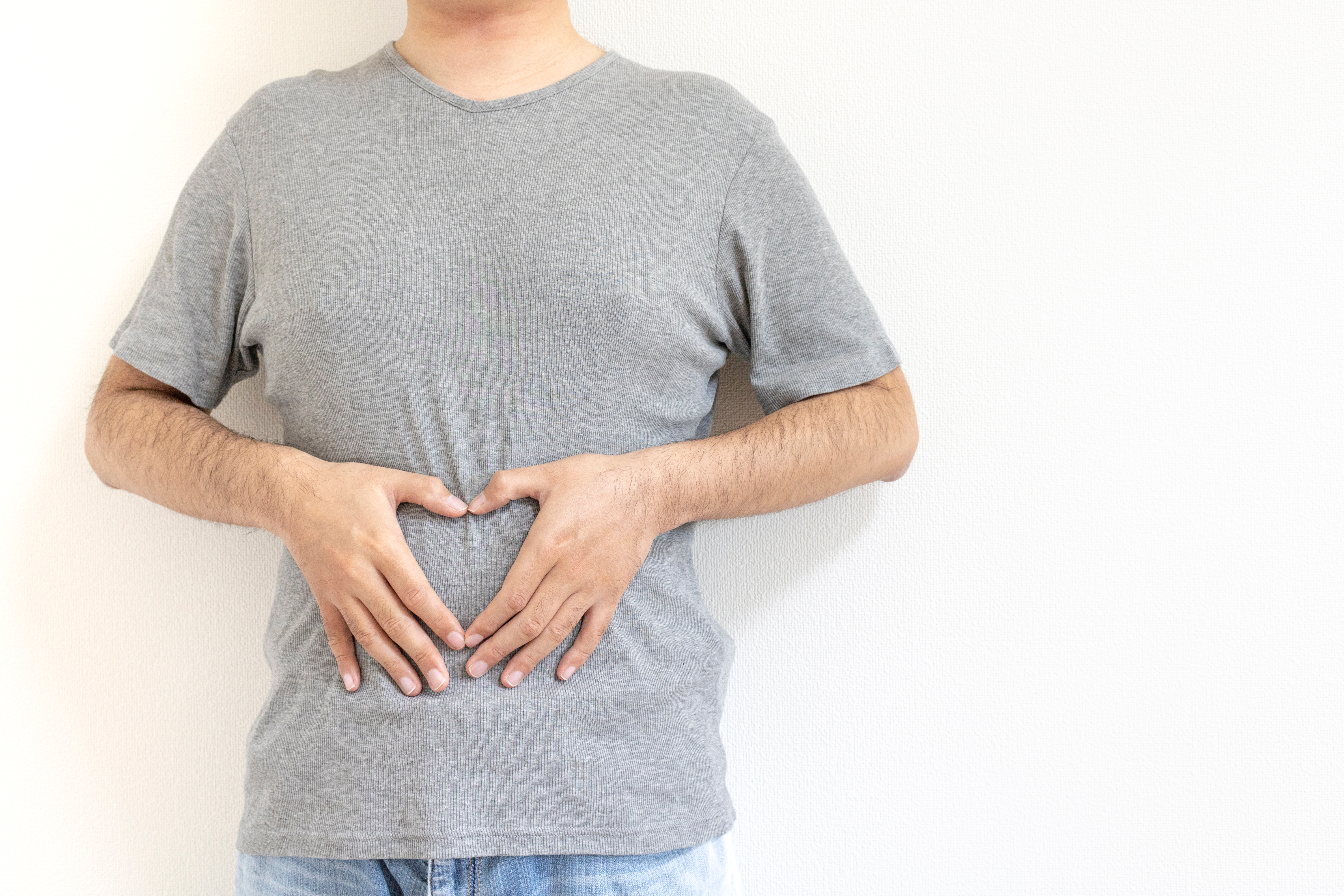 כאב בטן וחולשה