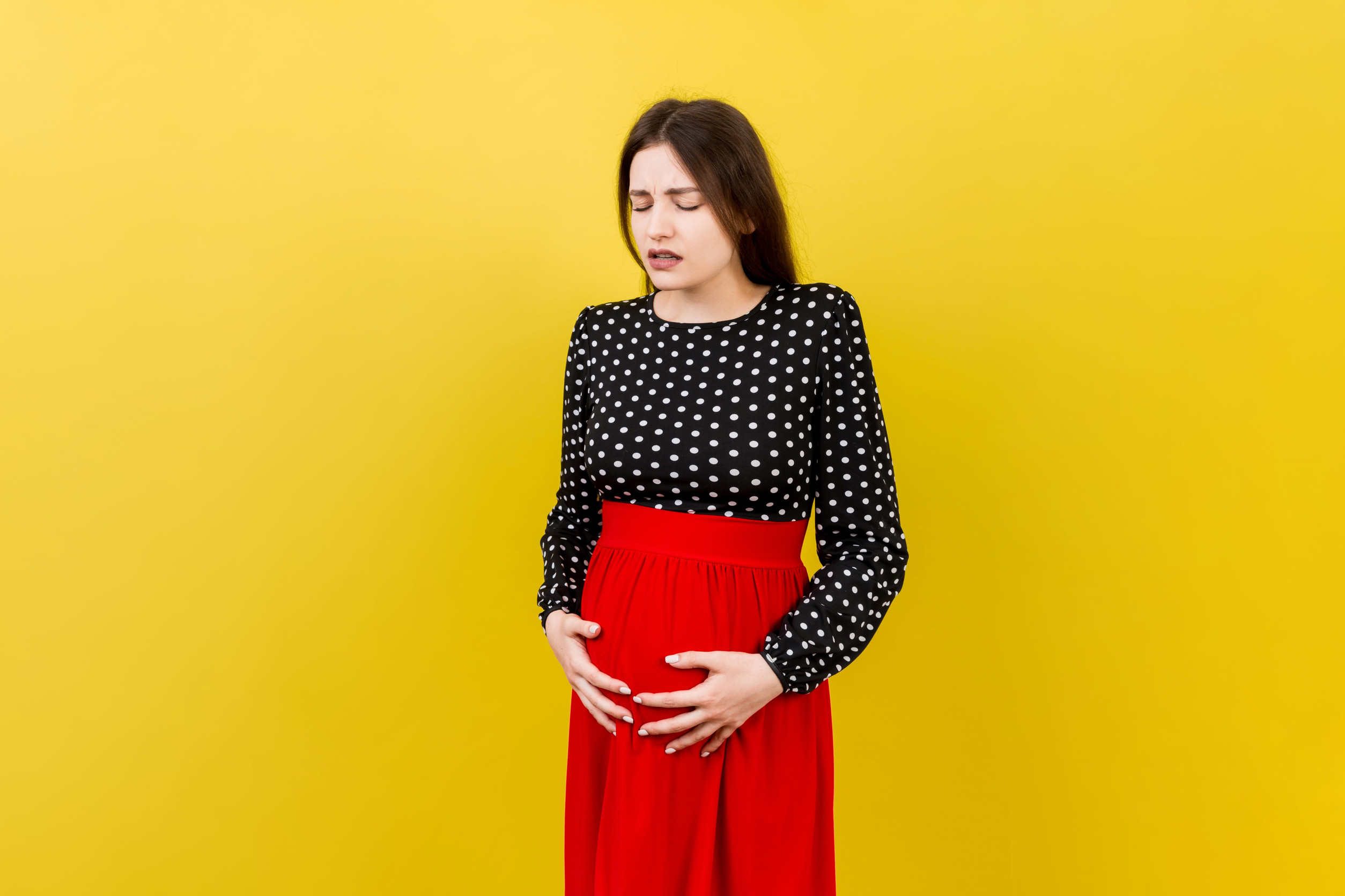 הקלה על כאבי אגן בהריון בדרכים טבעיות